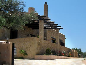 Villa Eva, Maleme